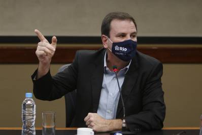 Paes troca o DEM pelo PSD em solenidade na sede do partido em Brasília