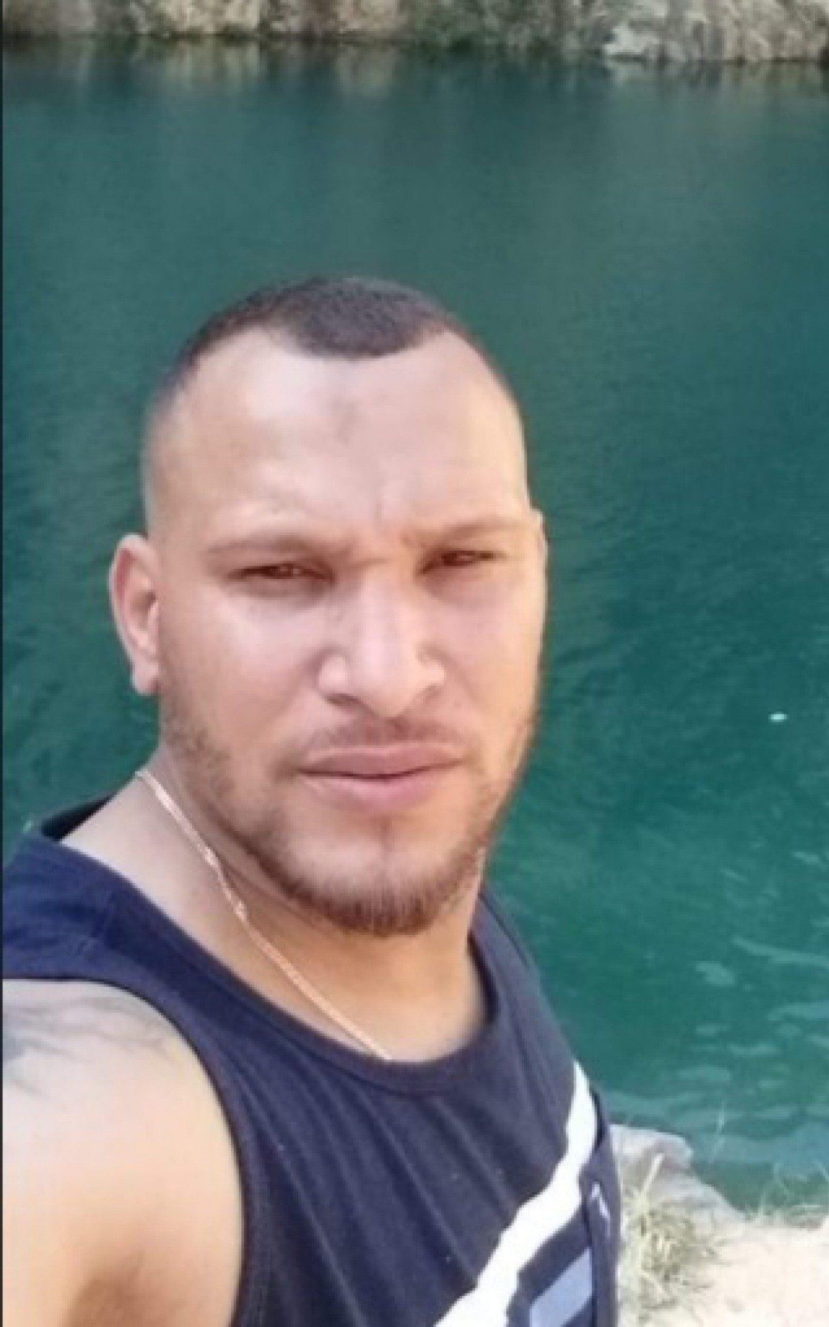 Bruno teria sido levado por traficantes ao ser confundido com miliciano
