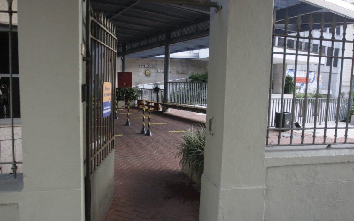 Decis&atilde;o da Justi&ccedil;a do Rio suspende retorno das aulas presenciais na capital. Escolas particulares foram pegas de surpresa