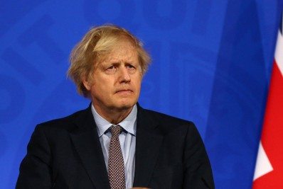 Maioria das tropas britânicas já saiu do Afeganistão, diz Boris Johnson