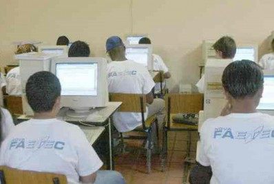 Faetec abre 23 mil vagas para cursos de qualificação profissional