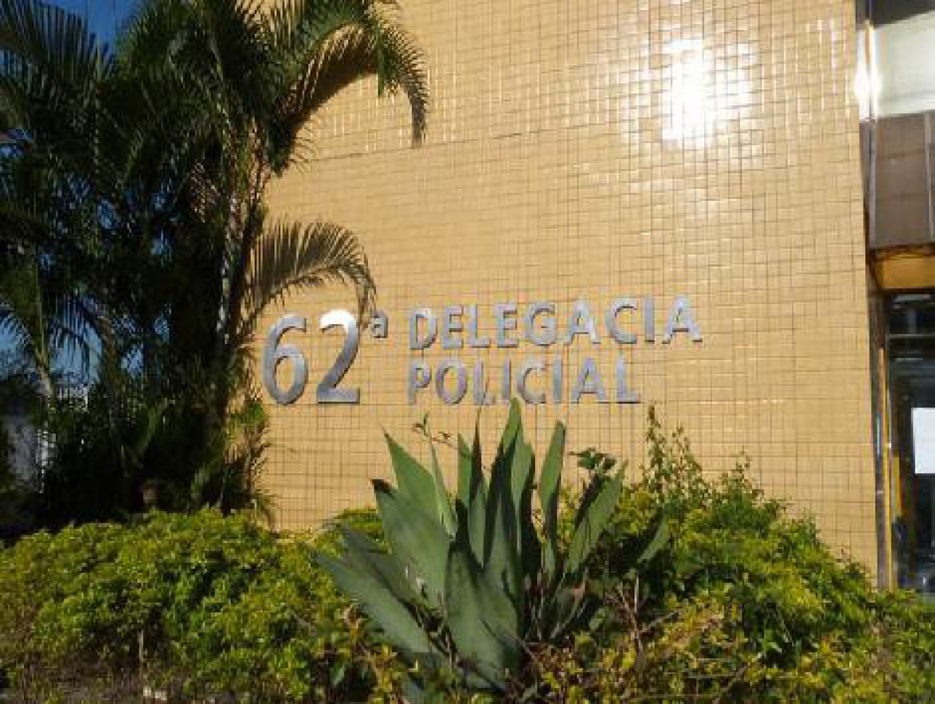 Casal é preso em flagrante tentando aplicar golpe em idosos