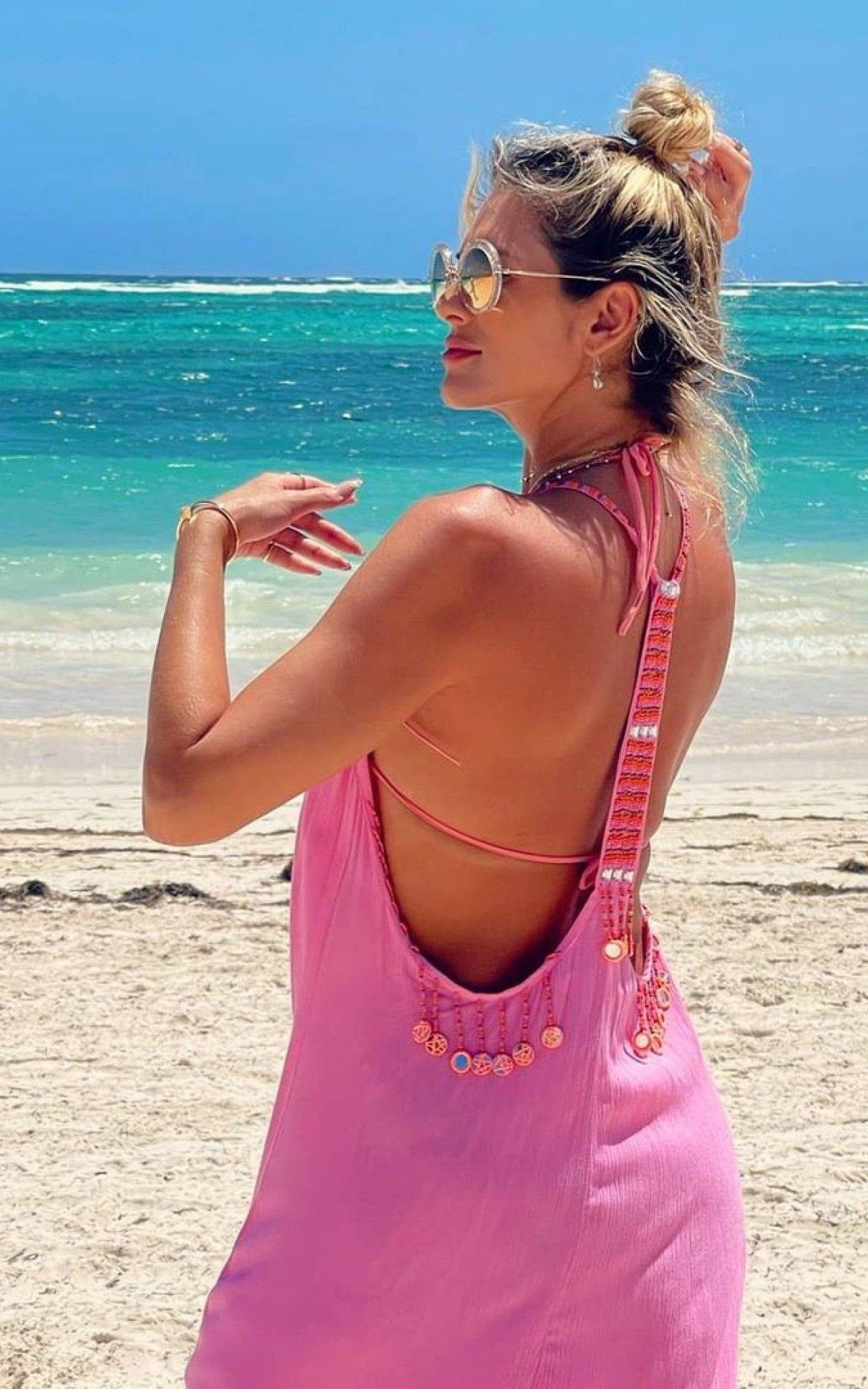 L&iacute;via Andrade