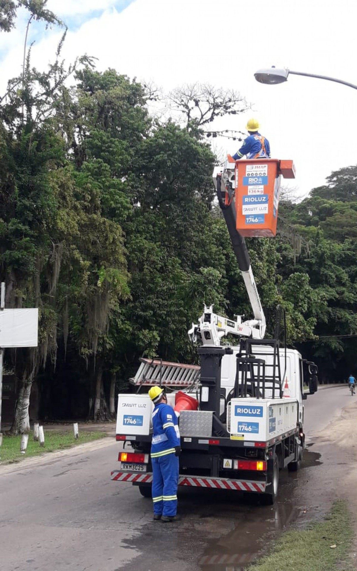 Subprefeitura de Jacarepagu&aacute; promove mutir&atilde;o no Teixeiras