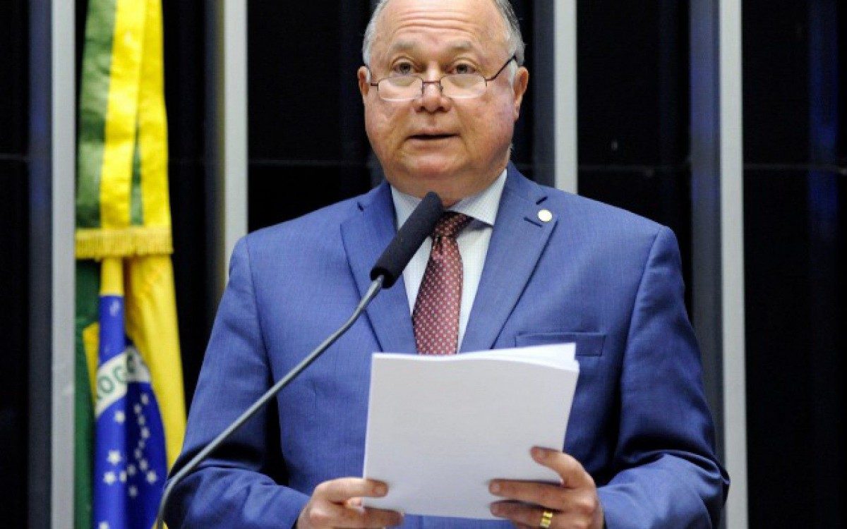 Deputado assume a presid&ecirc;ncia do Conselho de &Eacute;tica pelos pr&oacute;ximos dois anos 