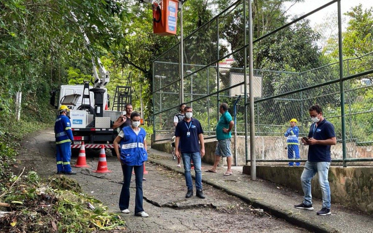 Subprefeitura de Jacarepagu&aacute; promove mutir&atilde;o no Teixeiras
