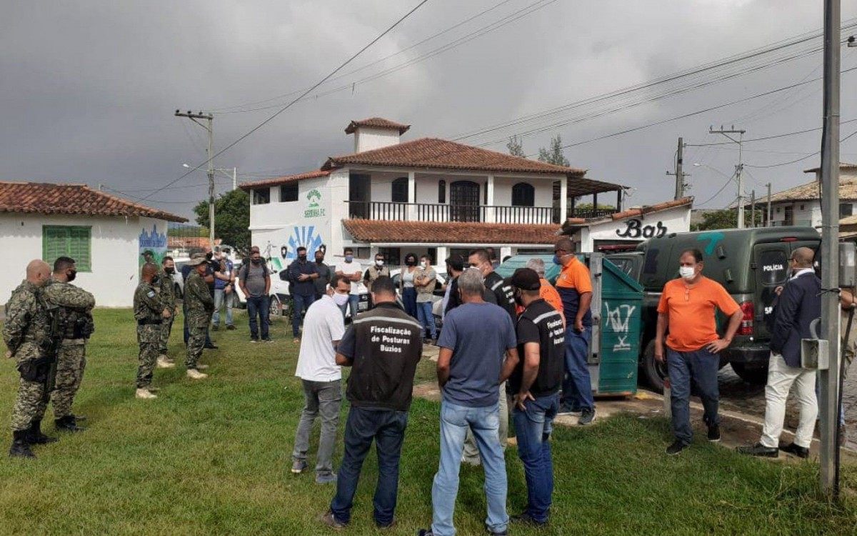 Opera&ccedil;&atilde;o do INEA &eacute; deflagrada em B&uacute;zios fiscalizando as &aacute;reas de prote&ccedil;&atilde;o ambiental