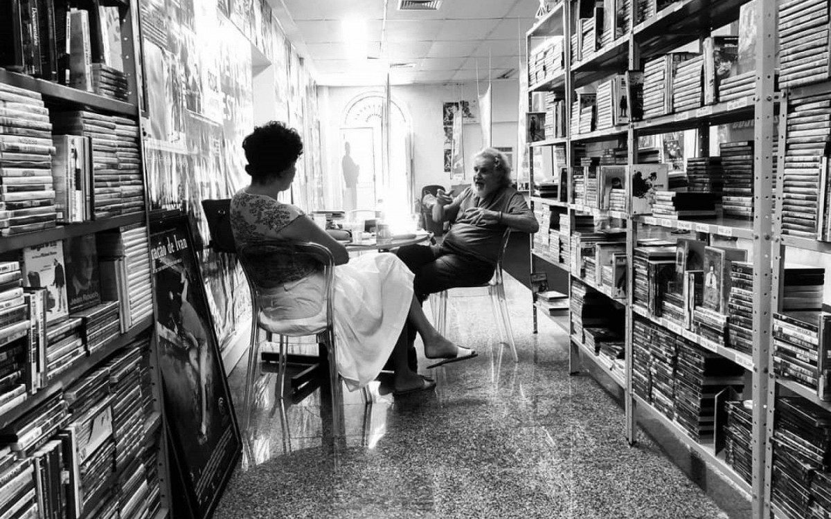 Espa&ccedil;o Cultural Cavideo, Casas Casadas