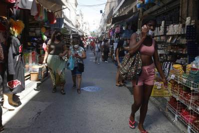 Vendas do varejo ficam estáveis em junho ante maio, afirma IBGE