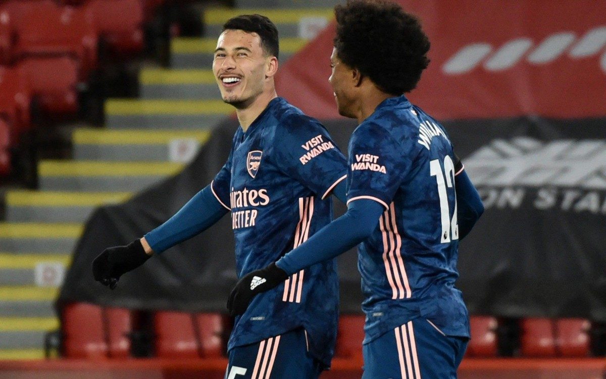 10&ordm; - O Arsenal, que apresenta uma queda de 6,2% em rela&ccedil;&atilde;o ao valor de sua marca em 2020, &eacute; o primeiro clube do 'Big Six' ingl&ecirc;s na lista, obtendo 625 milh&otilde;es de euros de valor na marca.
