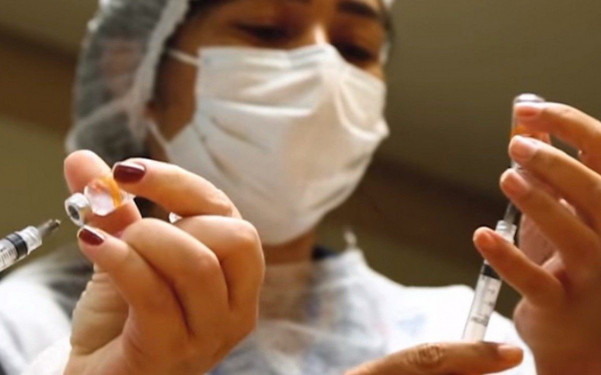 Ao todo, o acordo prev&ecirc; 42,5 milh&otilde;es de doses, suficientes para 10% da popula&ccedil;&atilde;o