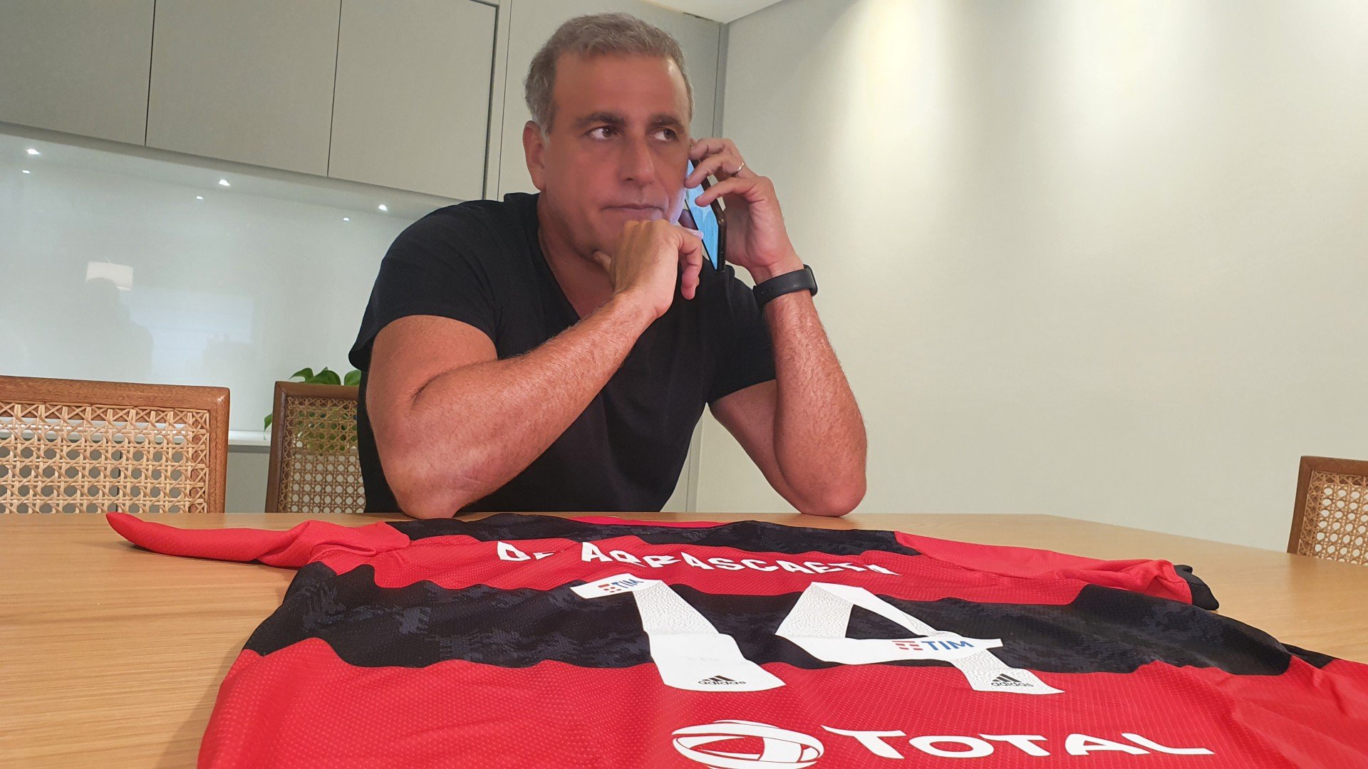 André Cury crê que Arrascaeta é o maior estrangeiro da história do Flamengo - Venê Casagrande / O Dia