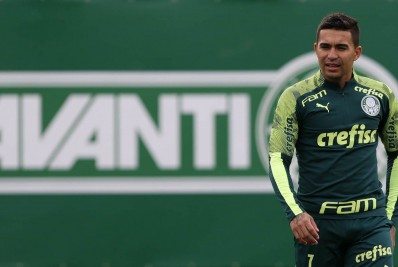 Palmeiras oficializa retorno de ídolo Dudu ao clube a partir de julho