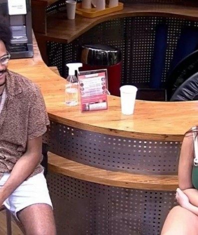 Juliette conversa com João e Gil sobre desafetos na casa - Reprodução/Globoplay