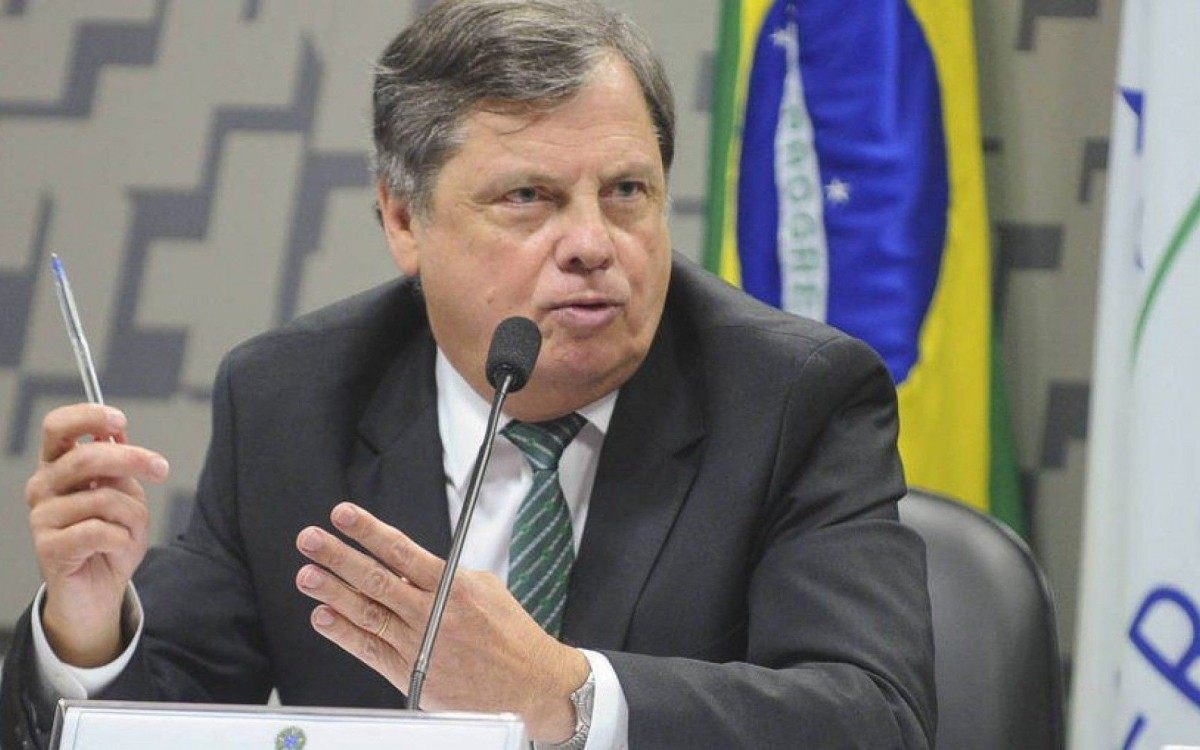 Diplomata Lu&iacute;s Fernando Serra, embaixador do Brasil na Fran&ccedil;a