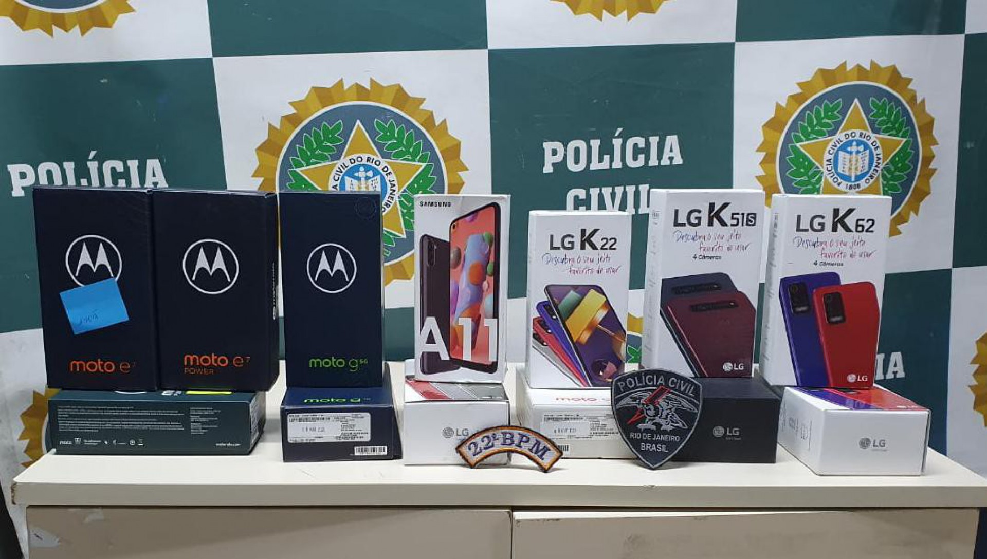 Polícia prende suspeito de assaltar loja de celulares em Maricá - Divulgação / Polícia Civil