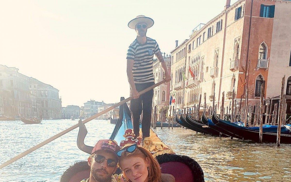 Pedro Scooby e Cintia Dicker