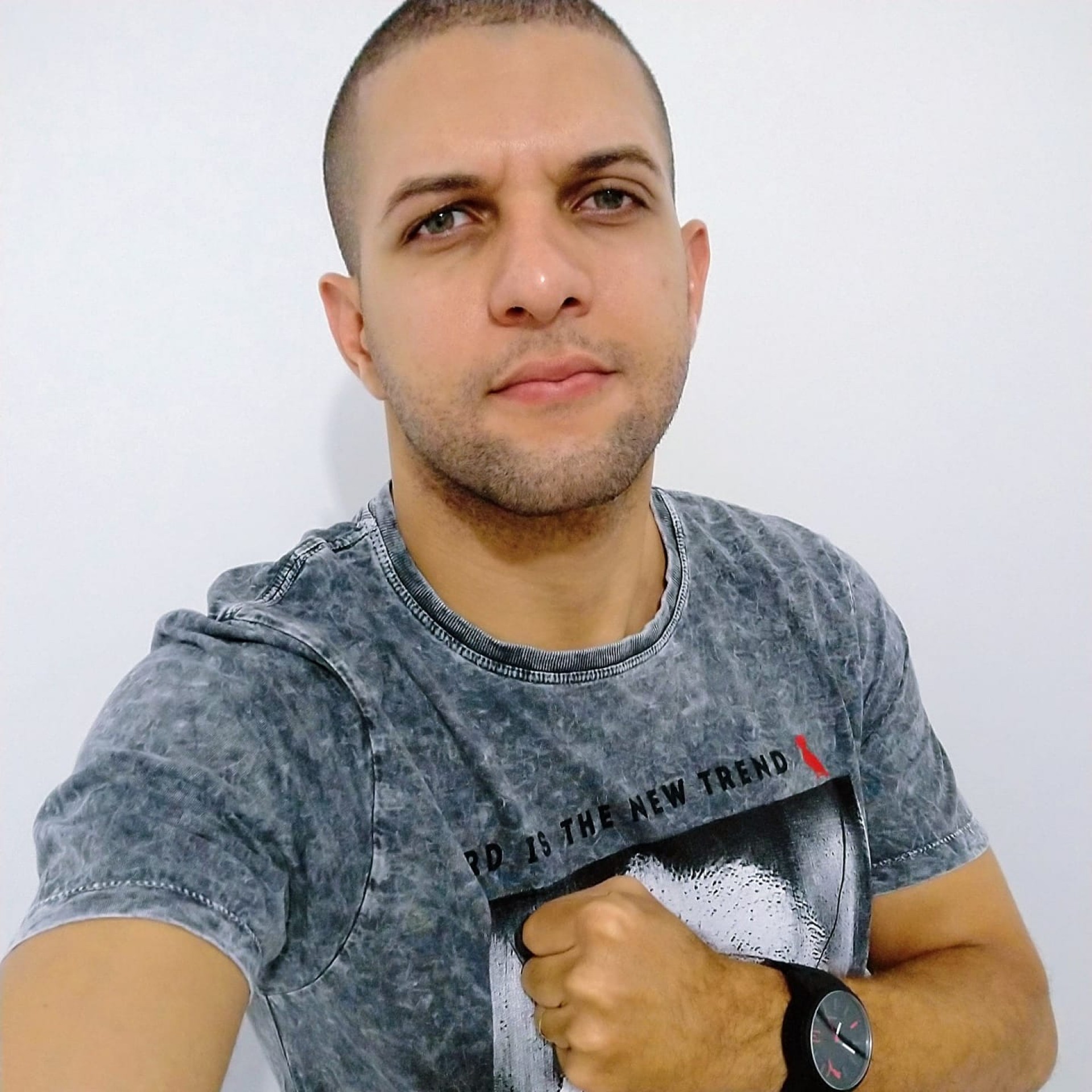O policial militar Haron Coelho Ferreira, 29 anos, foi morto a tiros na madrugada desta quinta-feira - Reprodução redes sociais