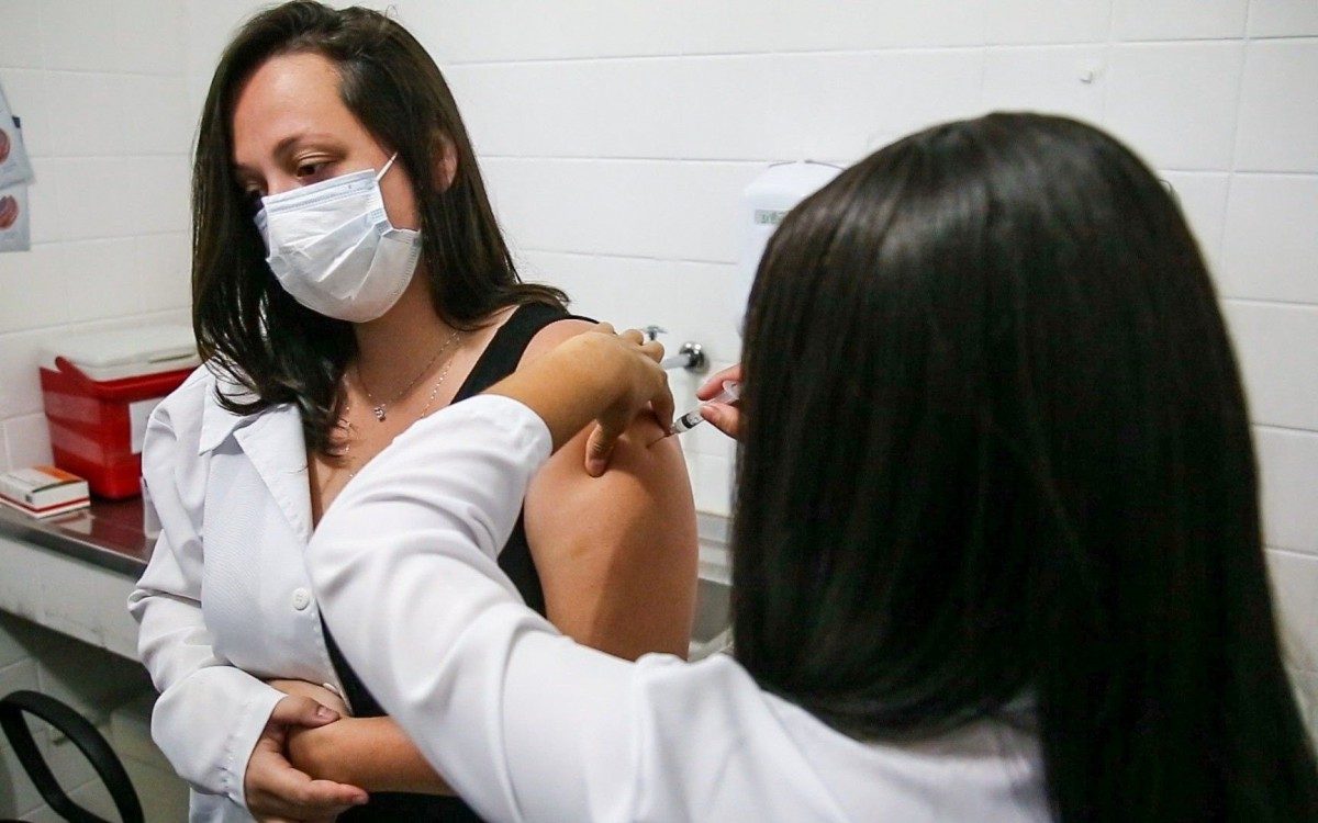 Vacina&ccedil;&atilde;o contra a Influenza em Mesquita amplia p&uacute;blico-alvo a partir de hoje