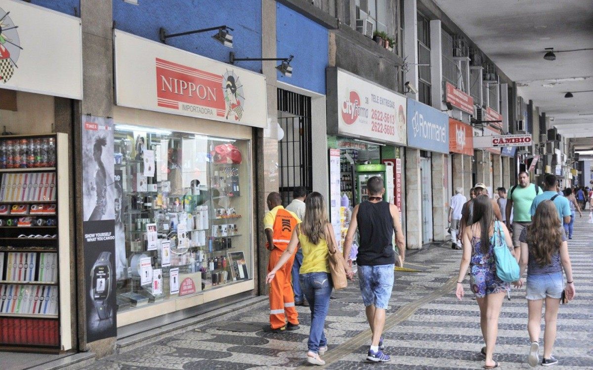 Em m&eacute;dia, os fluminenses pretendem gastar at&eacute; R$ 143,10 na hora de comprar os presentes