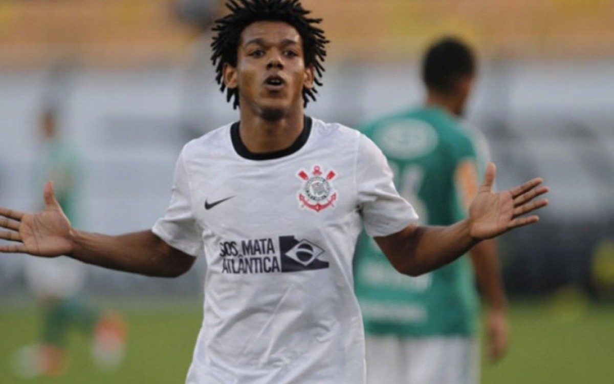 Romarinho, ex-atacante do Corinthians