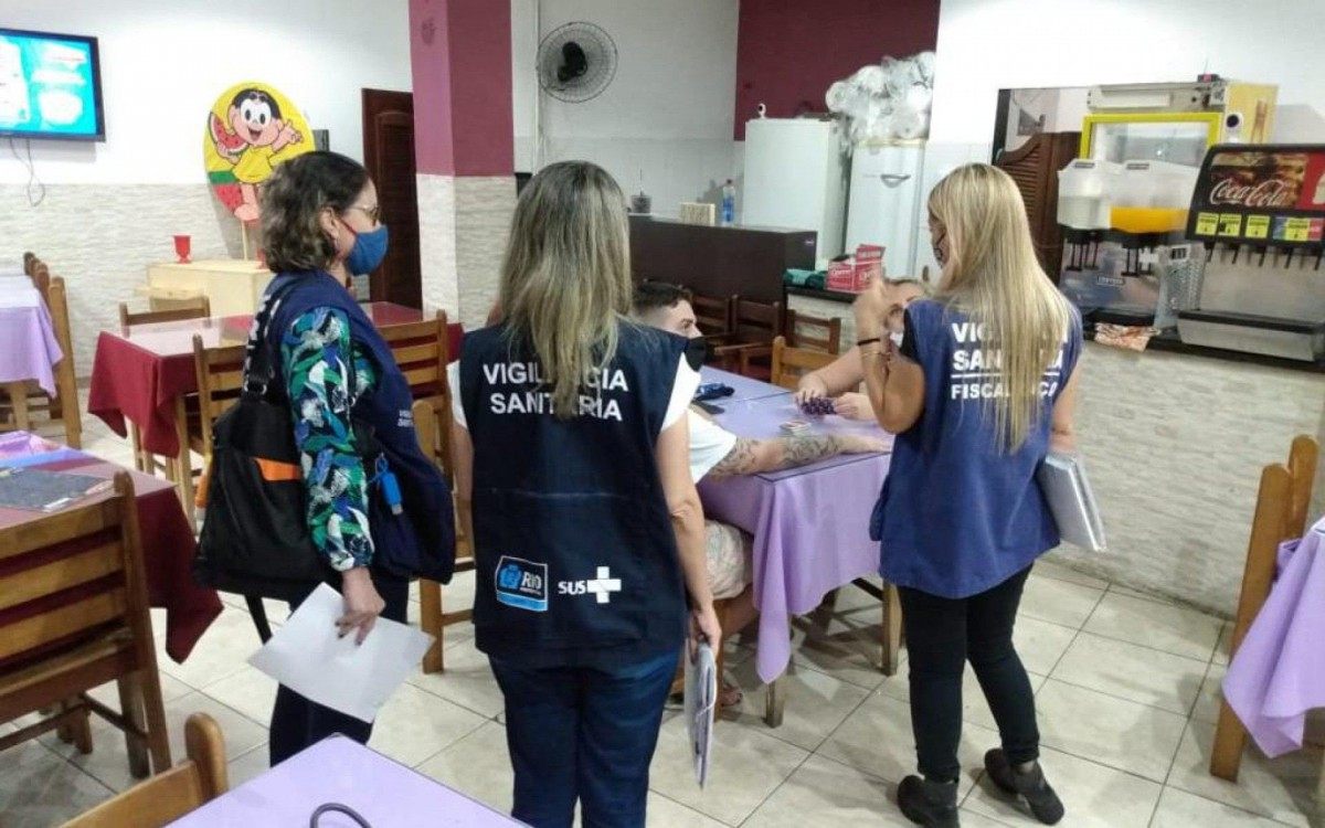 O processo de licenciamento sanit&aacute;rio &eacute; totalmente online, feito em menos de dez minutos pelo Sistema de Informa&ccedil;&atilde;o da Vigil&acirc;ncia Sanit&aacute;ria