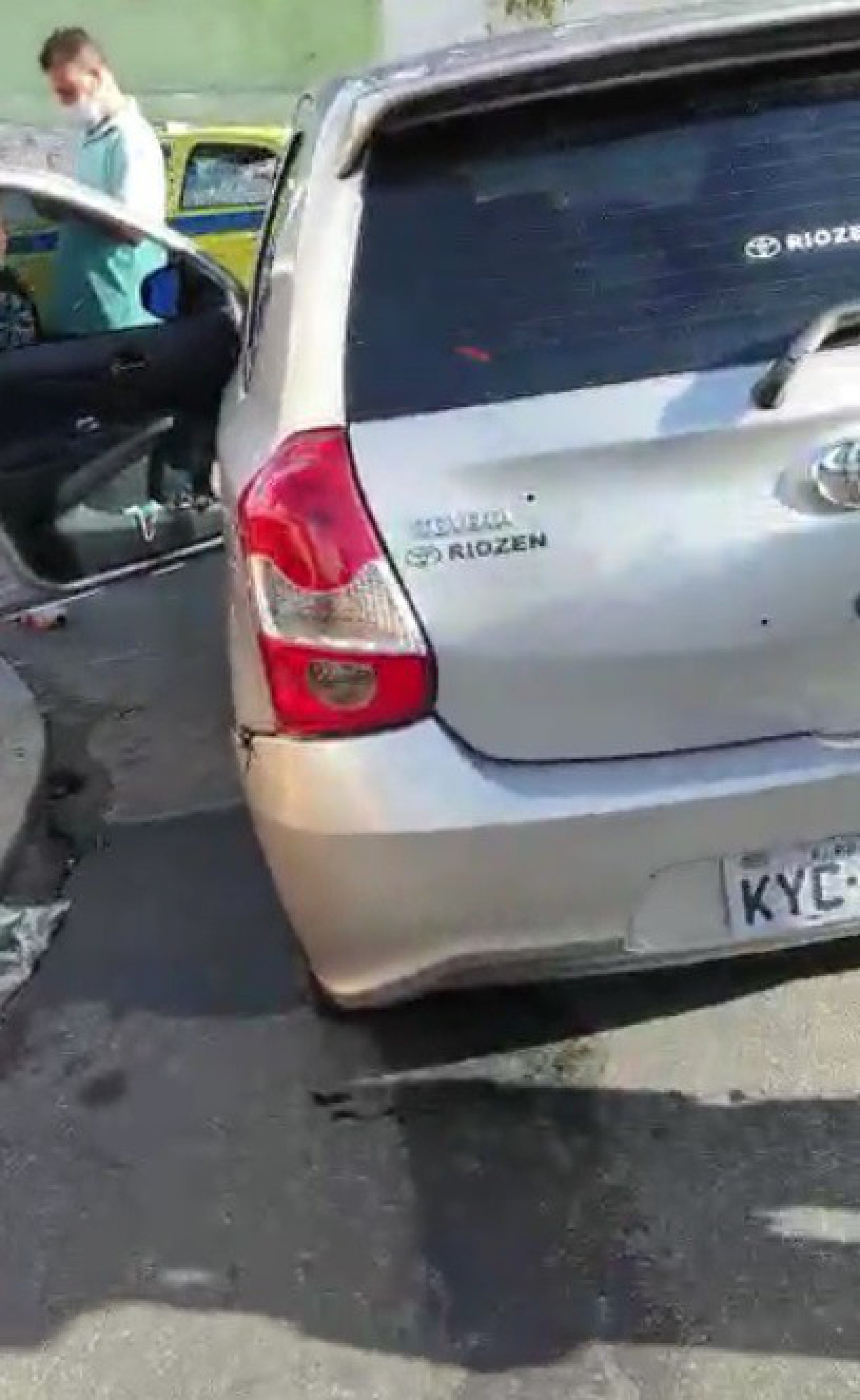 Dois suspeitos morrem e um fica ferido em troca de tiros no Encantado