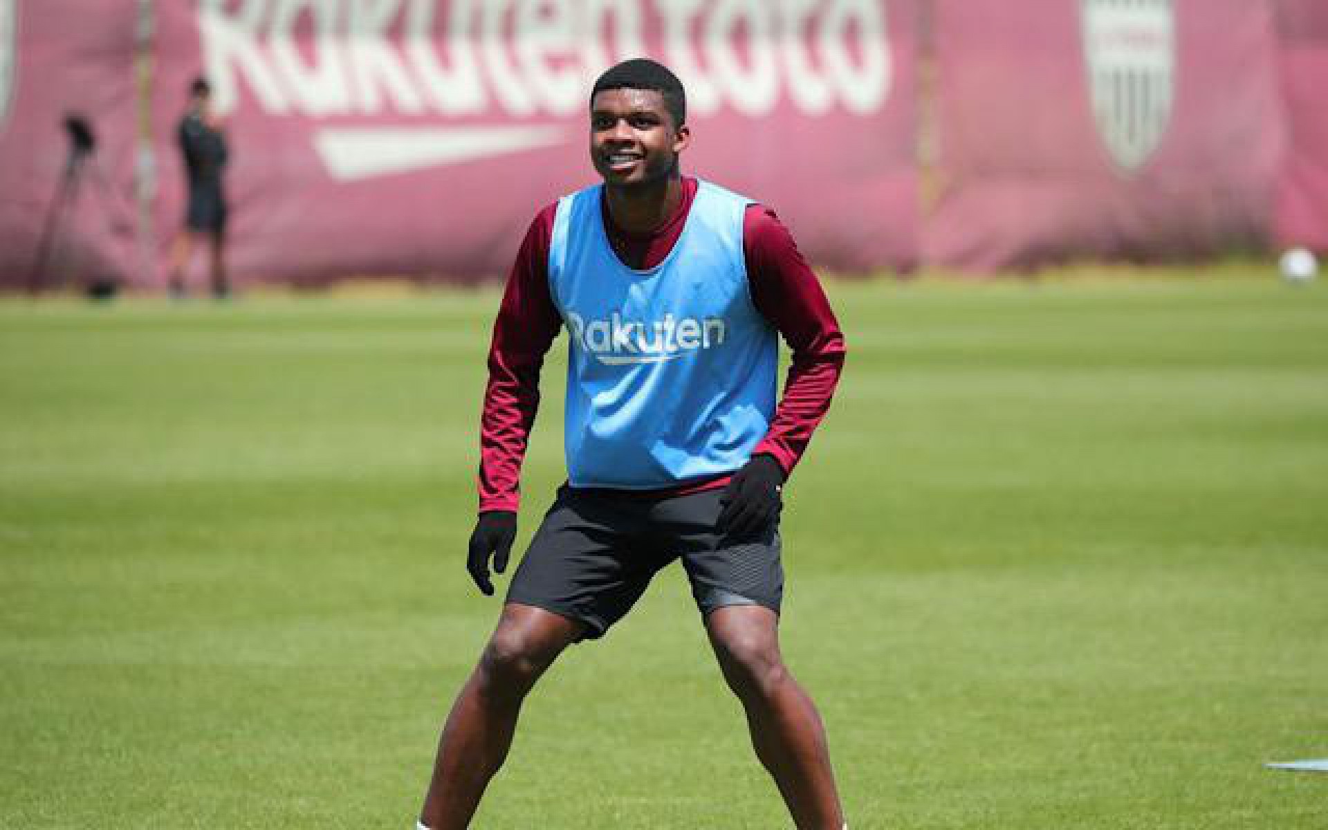Lincoln faz seu primeiro treino no Vissel Kobe - Divulga&ccedil;&atilde;o