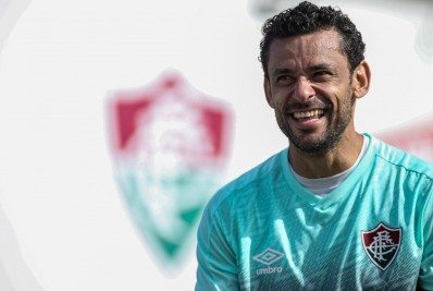 Um dos maiores artilheiros do Fluminense, Fred é convidado para colocar os pés na Calçada da Fama do Maracanã