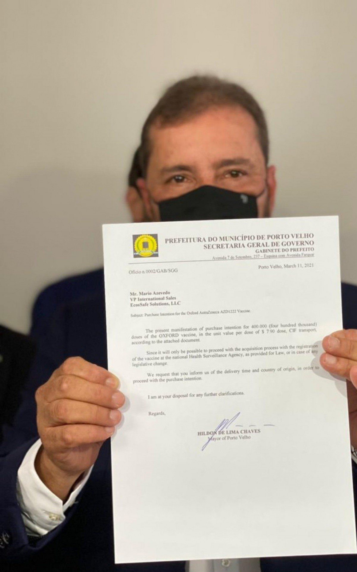 Prefeito de Porto Velho exibe carta de intenção de compra - REPRODUÇÃO TWITTER