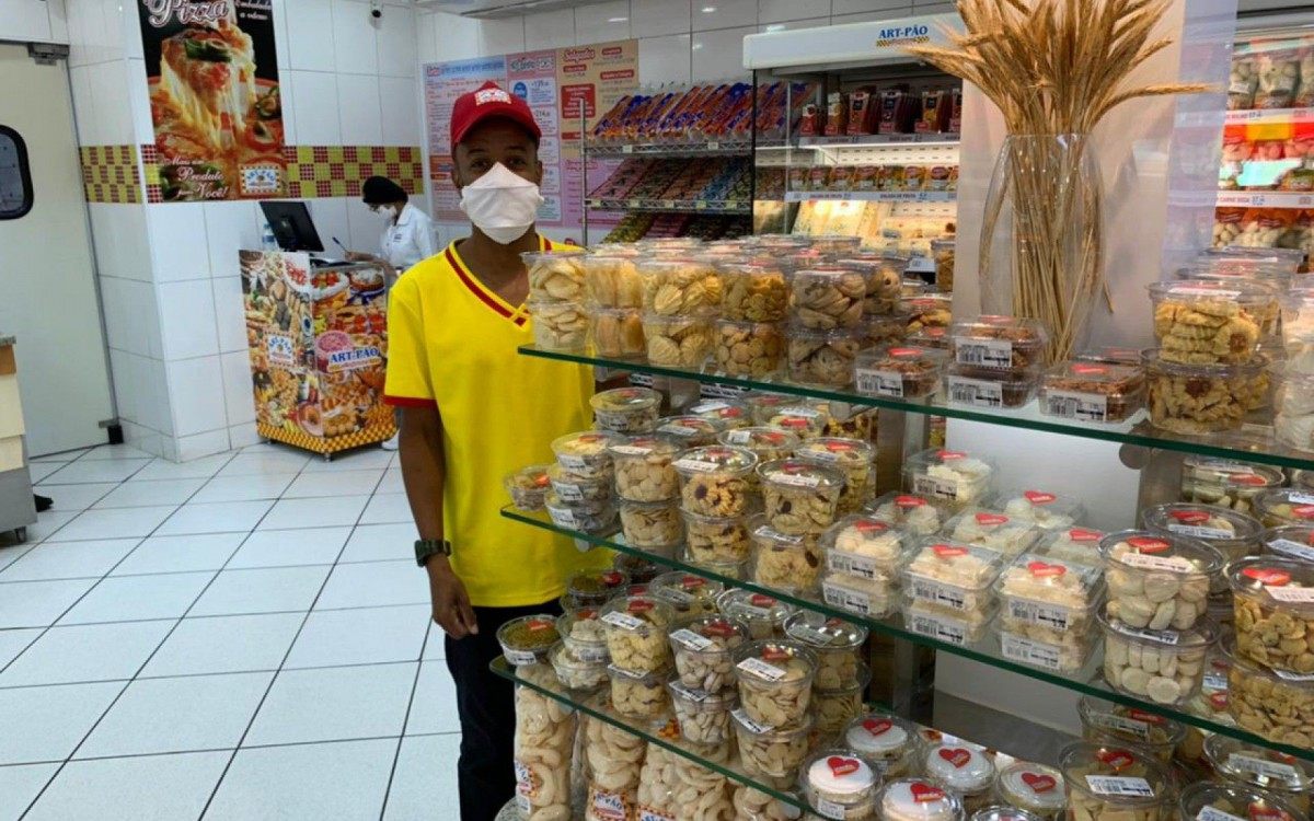 A tradicional confeitaria Art-P&atilde;o &eacute; um sucesso de vendas na Baixada Fluminense