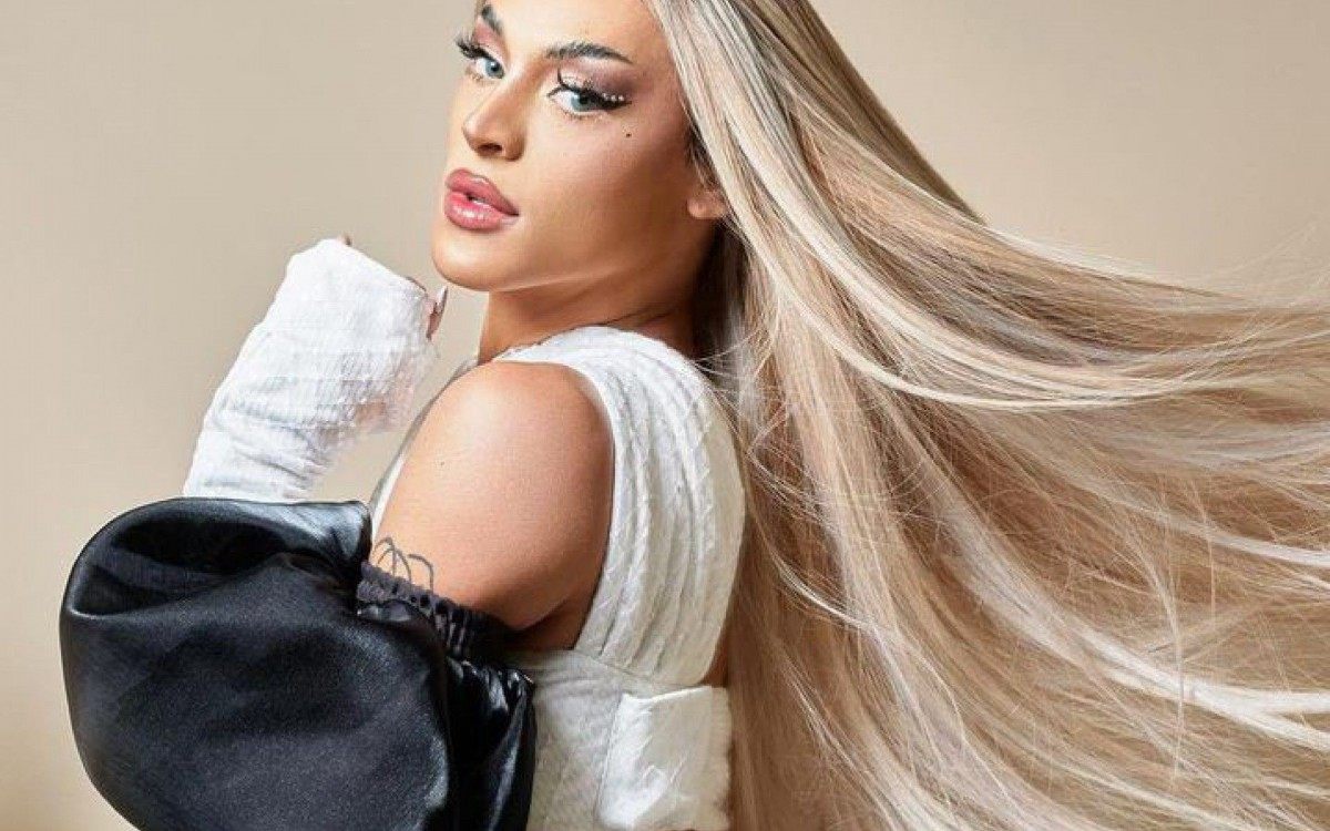 Pabllo Vittar com o look que usou no 'BBB 21'