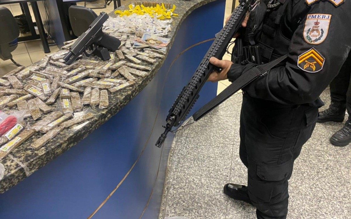 Pol&iacute;cia prende quatro durante opera&ccedil;&atilde;o contra roubo de cargas