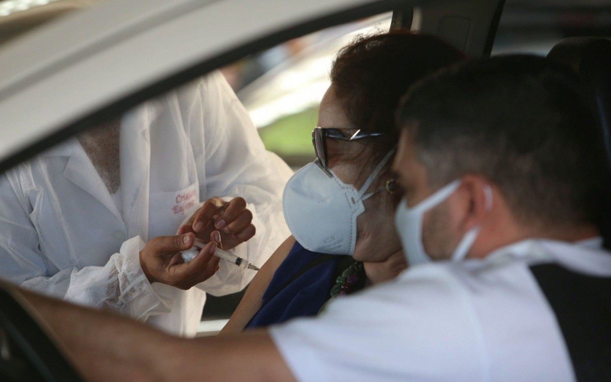 As vacinas em estoque s&atilde;o destinadas &agrave; segunda dose daqueles que tomaram a primeira
