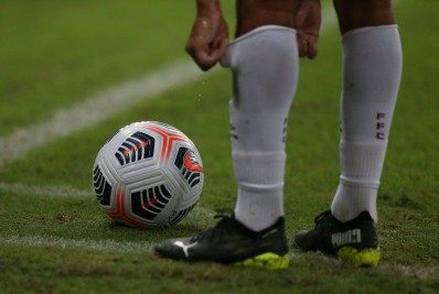 Relembre jogadores emprestados que ainda são do seu time