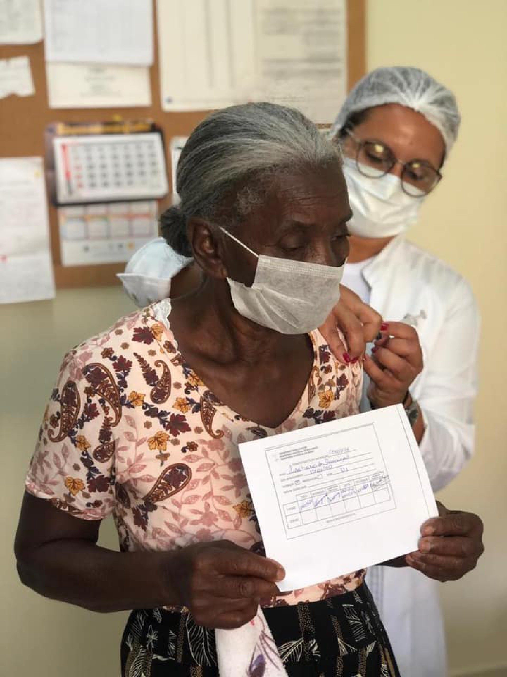 Vacinas 2ª dose na Região dos Lagos: segurar ou fazer uso imediato?