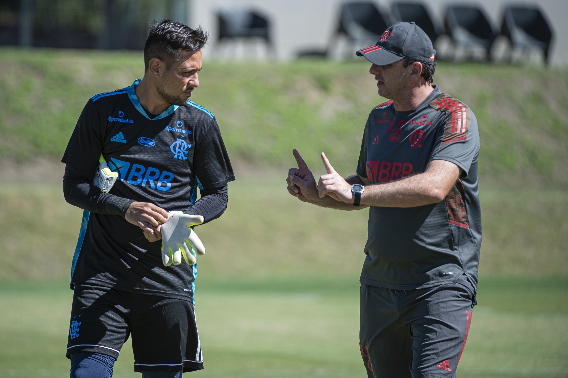 Rogério Ceni ao lado de Diego Alves - Alexandre Vidal / Flamengo