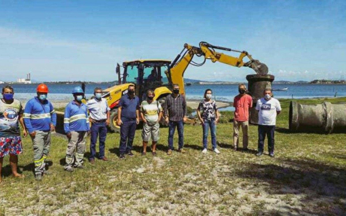 Equipe da secretaria de obras liderada por uma mulher, Tita Calvet