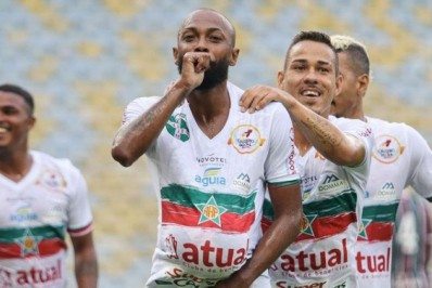 Botafogo avança em negociação por destaque do Campeonato Carioca