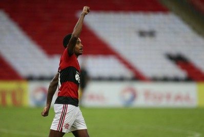 Flamengo confirma atacante como desfalque para final do Carioca e atualiza situação de Fabricio Bruno