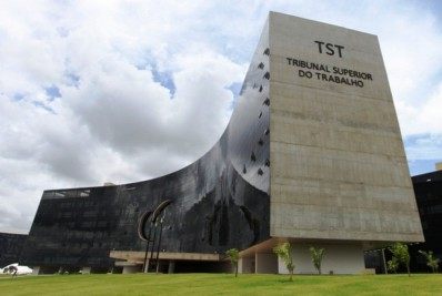 TST decide incluir todas as empresas contratantes de terceirizados em processo trabalhista