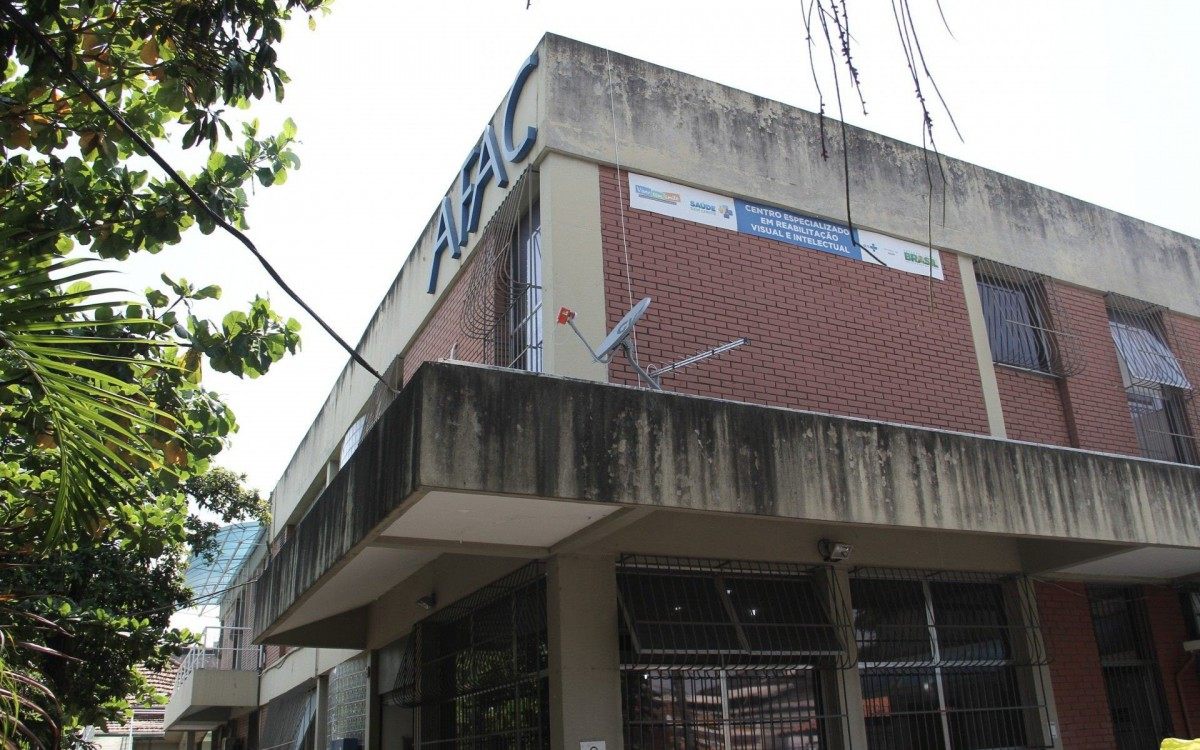 Associa&ccedil;&atilde;o &eacute; a mais antiga de Niter&oacute;i: funcionou primeiro como f&aacute;brica de vassouras e hoje oferece servi&ccedil;os diversos, inclusive a autistas