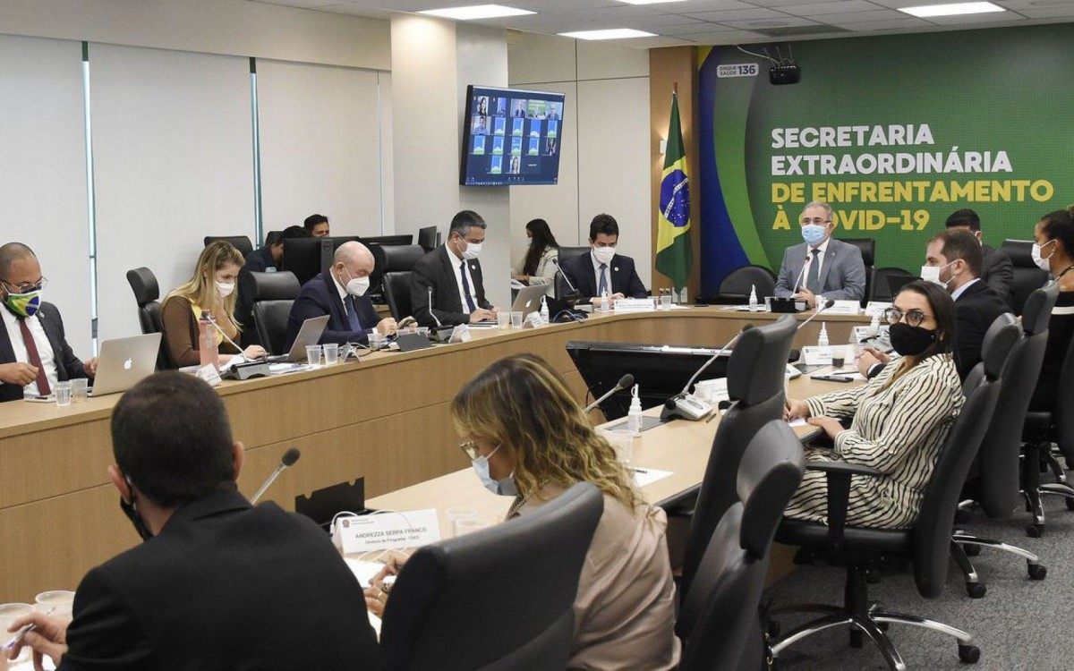 Ministro da Sa&uacute;de, Marcelo Queiroga, participa de audi&ecirc;ncia na Comiss&atilde;o Tempor&aacute;ria da Covid-19 nesta segunda-feira
