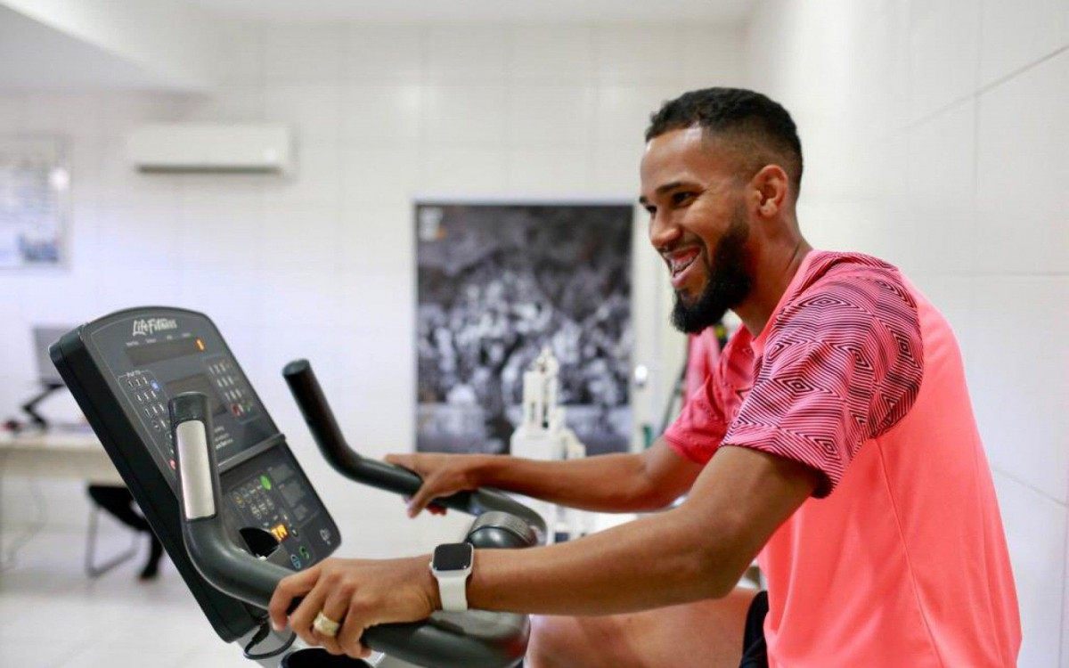 Natural de Olinda, Everaldo volta a Pernambuco para defender o Sport