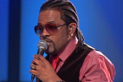 Samba em live beneficente no Youtube