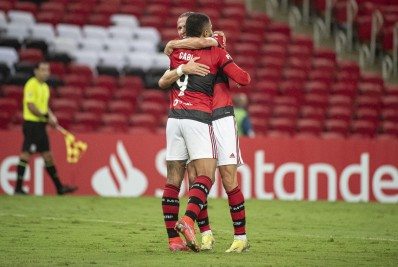 Flamengo fecha patrocínio para calção do uniforme