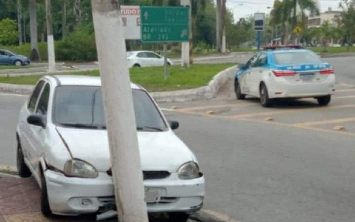Policiais do 28º Batalhão recuperam carga de cigarros roubada  - Divulgação/ PM