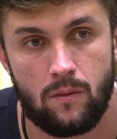 Arthur Picoli &eacute; o 14&ordm; eliminado do 'BBB 21' - Reprodu&ccedil;&atilde;o