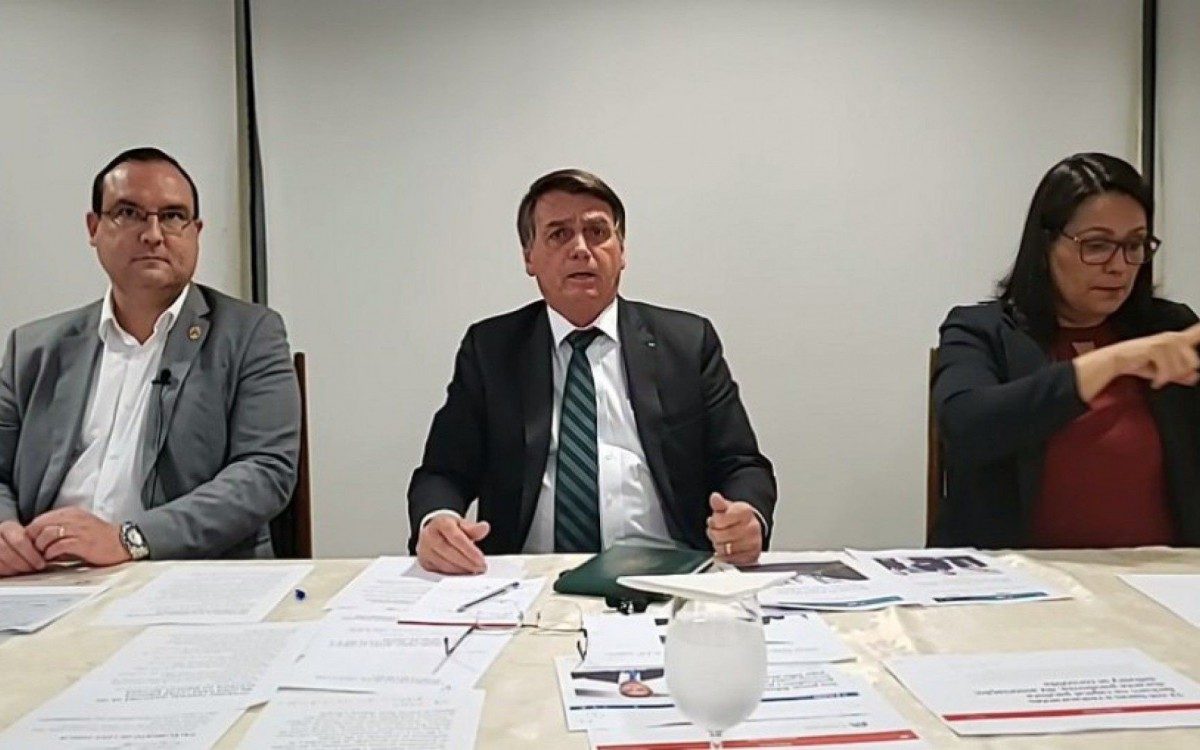 Live do presidente Jair Bolsonaro