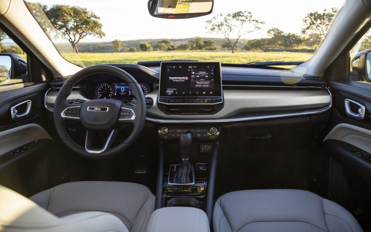 Jeep apresenta linha 2022 do Compass com facelift, mudan&ccedil;as no interior e motor turboflex de 185 cv